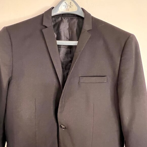 H&M Mens Slim Fit Black Blazer Size 42R 2-Button Closure Notch Lapel Career - Picture 4 of 16